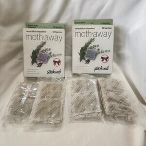 48 Richards Homewares Moth Away Herbal Non Toxic Moth Repellent Sachets B10